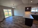 1115 Cobalt Dr - Photo 4