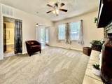 1710 Albany Ave - Photo 17