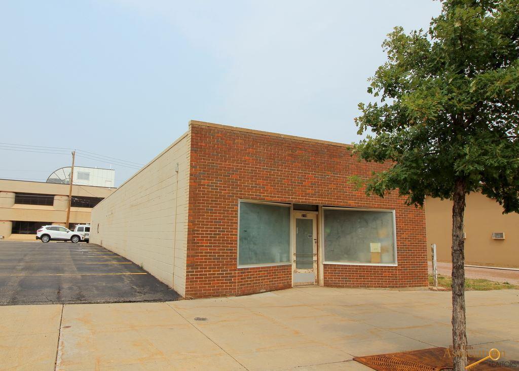 218 St Joseph - Photo 1