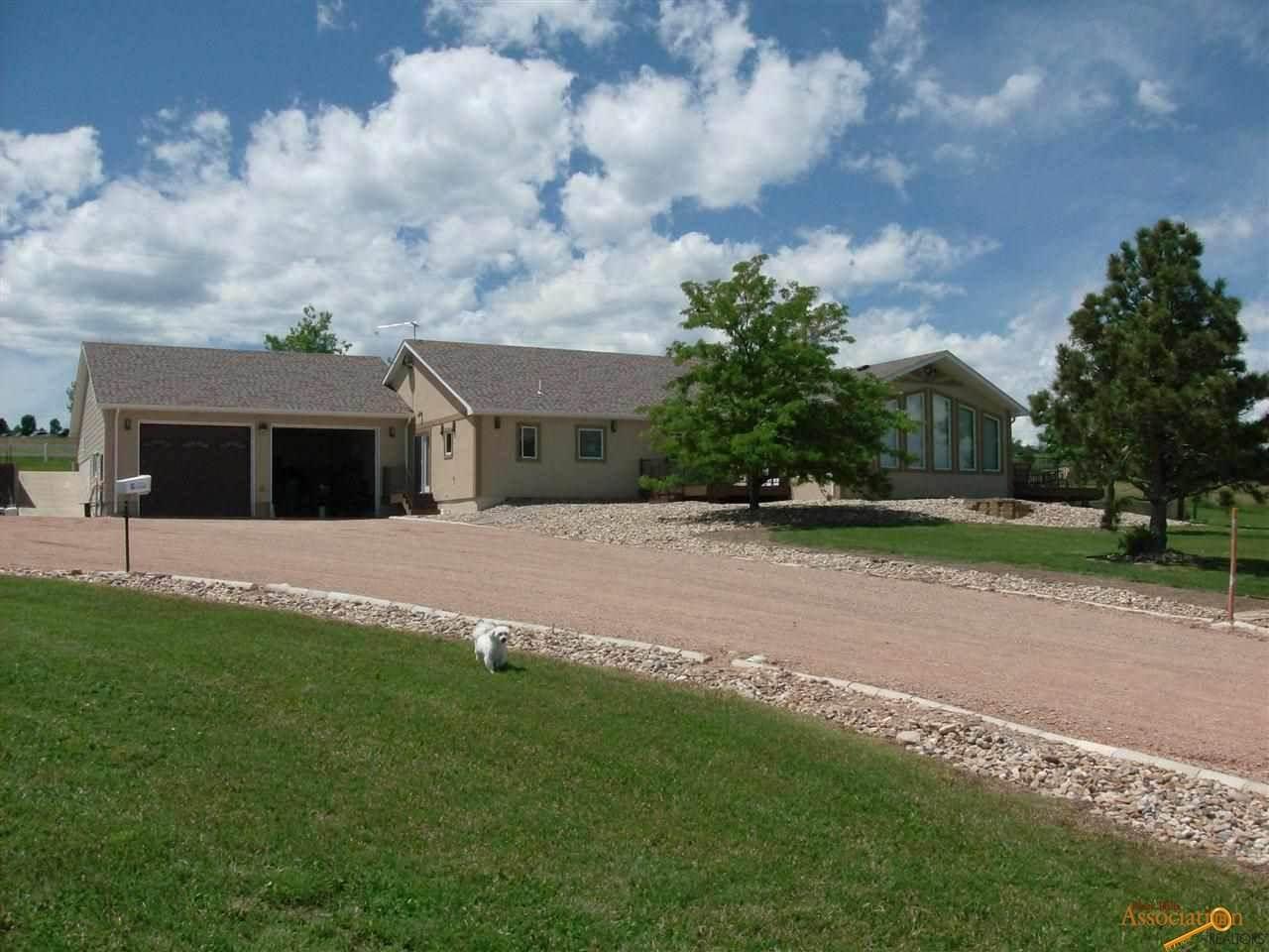 851 Catron Blvd - Photo 1