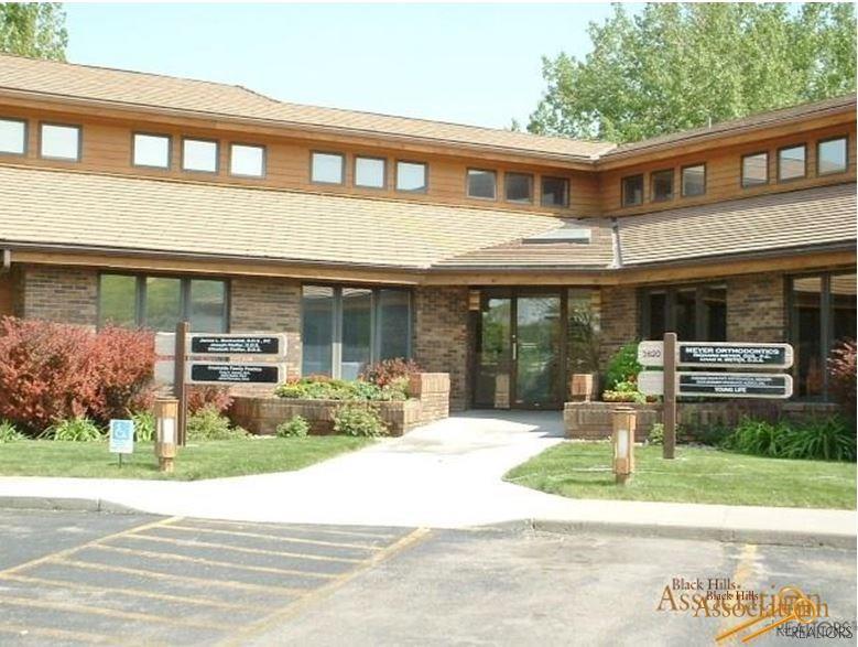 2620 Jackson Blvd - Photo 1