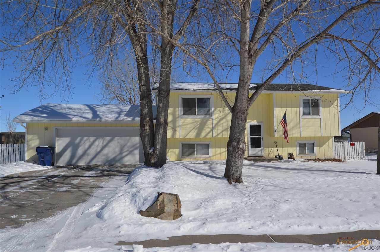 6408 Elmwood Dr - Photo 1