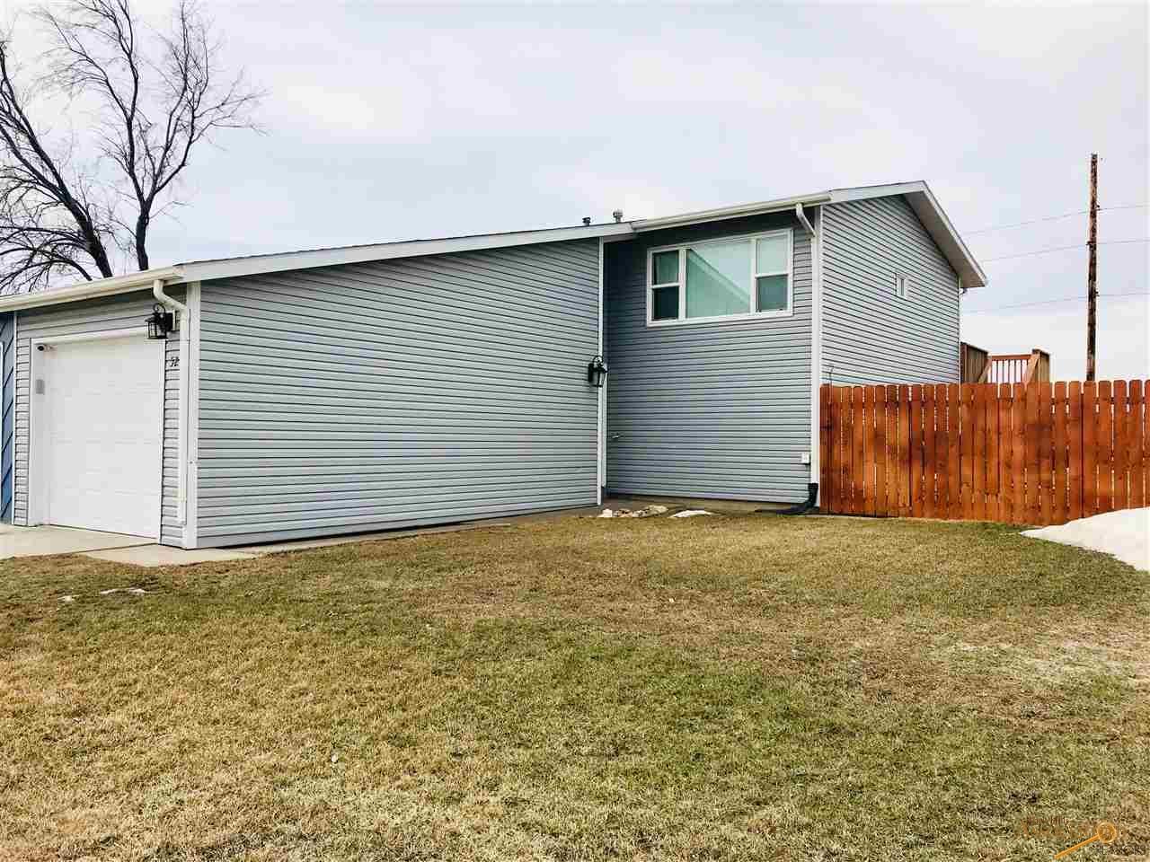 521 Ennen Dr - Photo 1