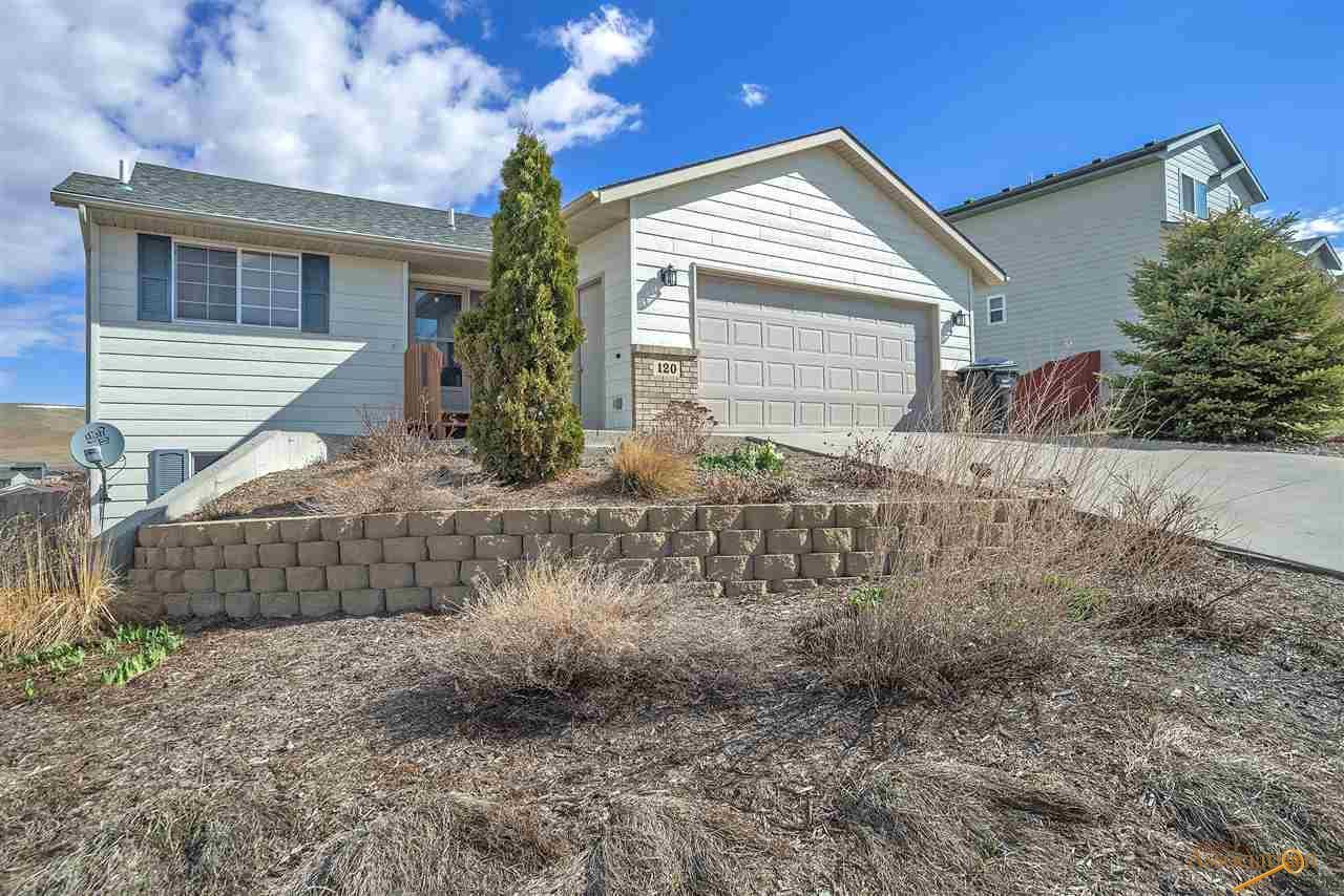 120 Viking Dr - Photo 1