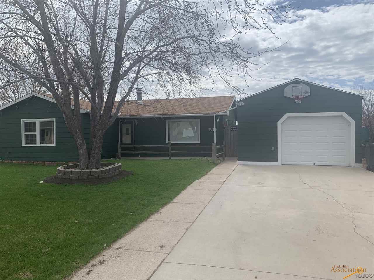 519 Blue Bird Dr - Photo 1