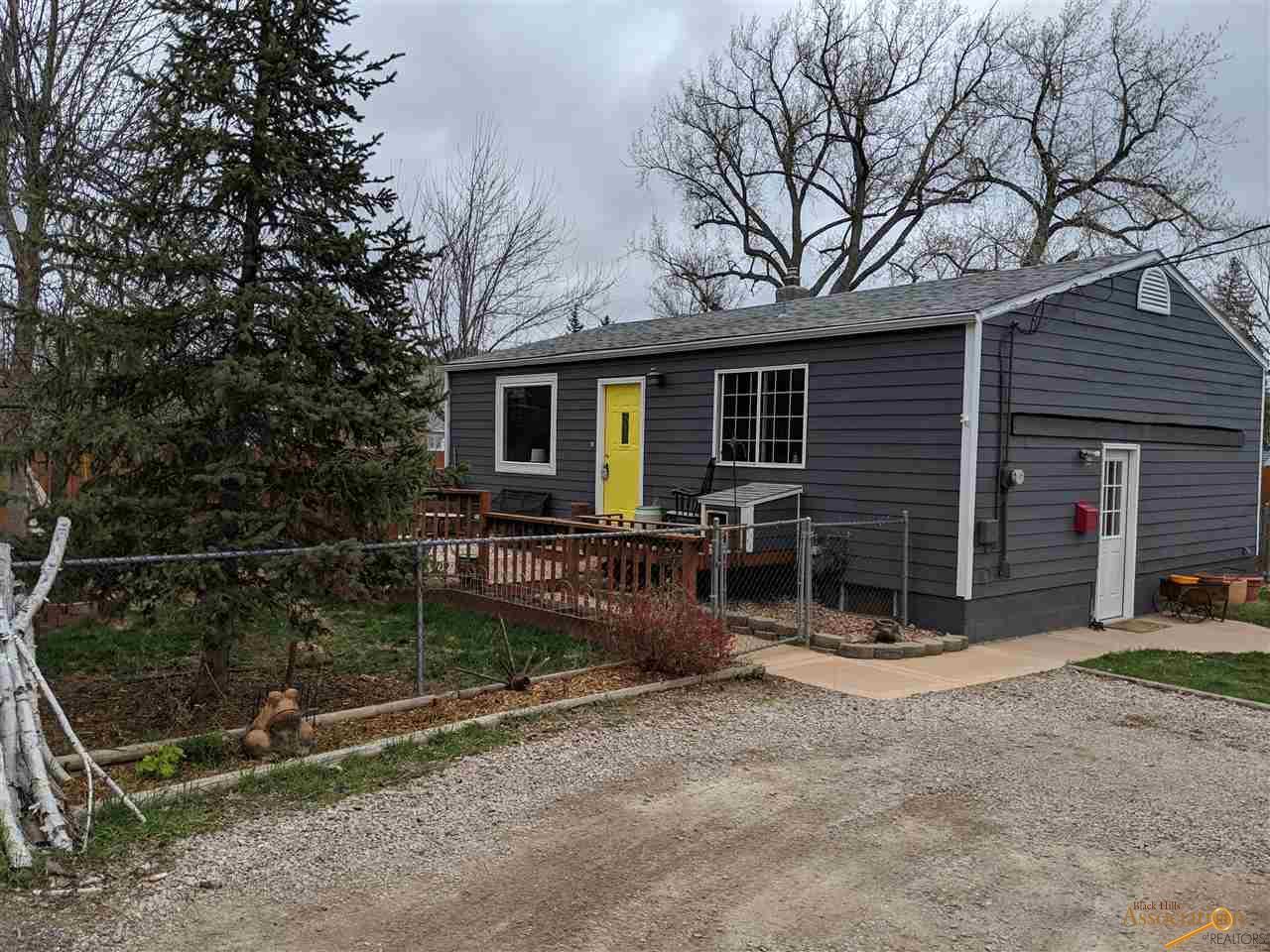 2428 Canyon Lake Dr - Photo 1
