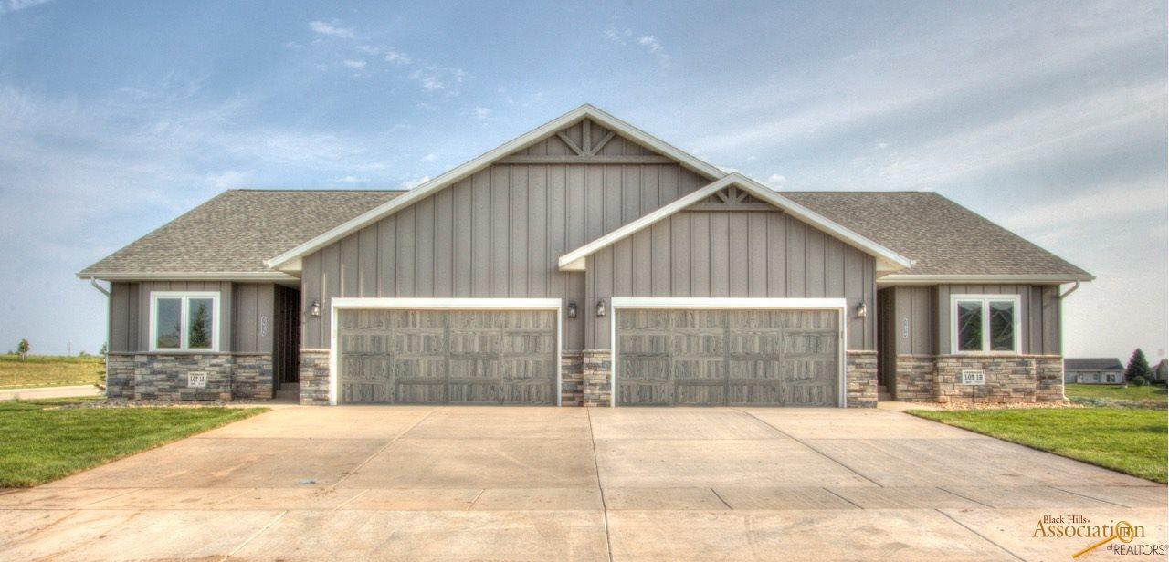 1536 Oxford Ct - Photo 1