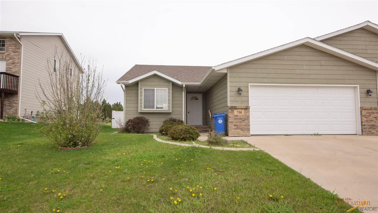706 Auburn Drive - Photo 1