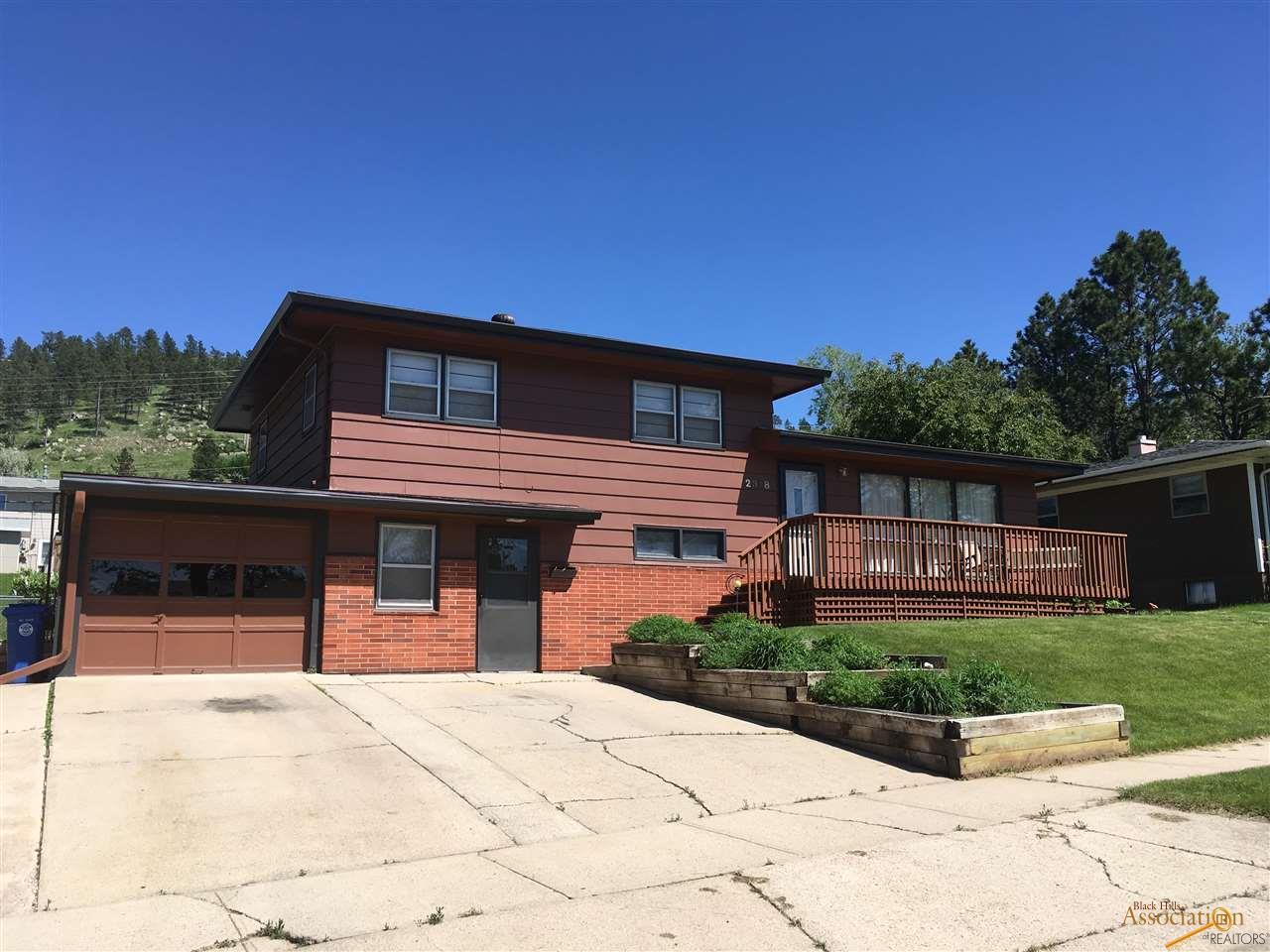 2318 Alamo Dr - Photo 1