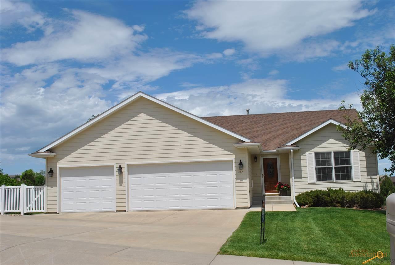 412 Minnesota - Photo 1