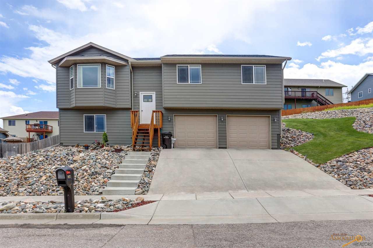 1023 Sagewood - Photo 1