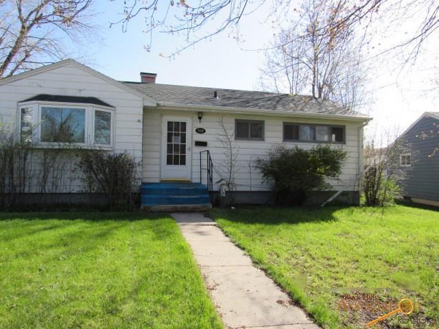 910 Joy Ave - Photo 1
