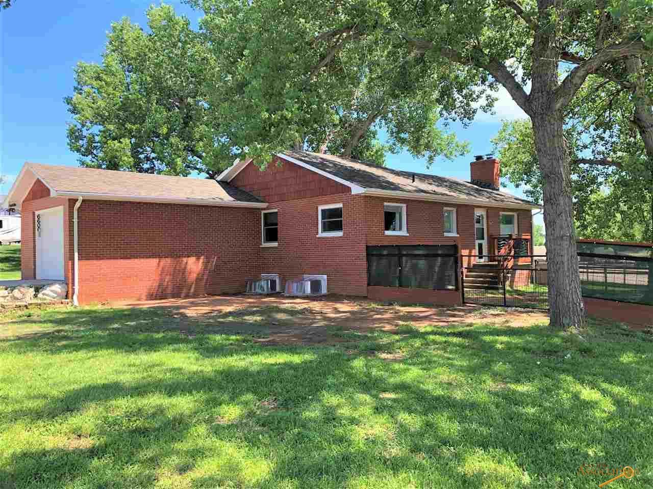 6600 Meadow Rose Ln - Photo 1