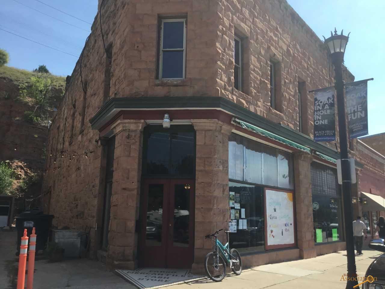 321 River St - Photo 1