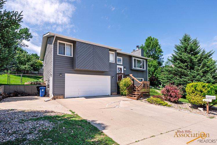 3709 Meadowbrook - Photo 1