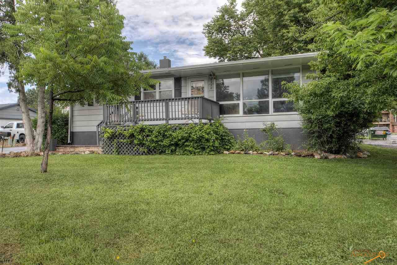 3334 Dover - Photo 1