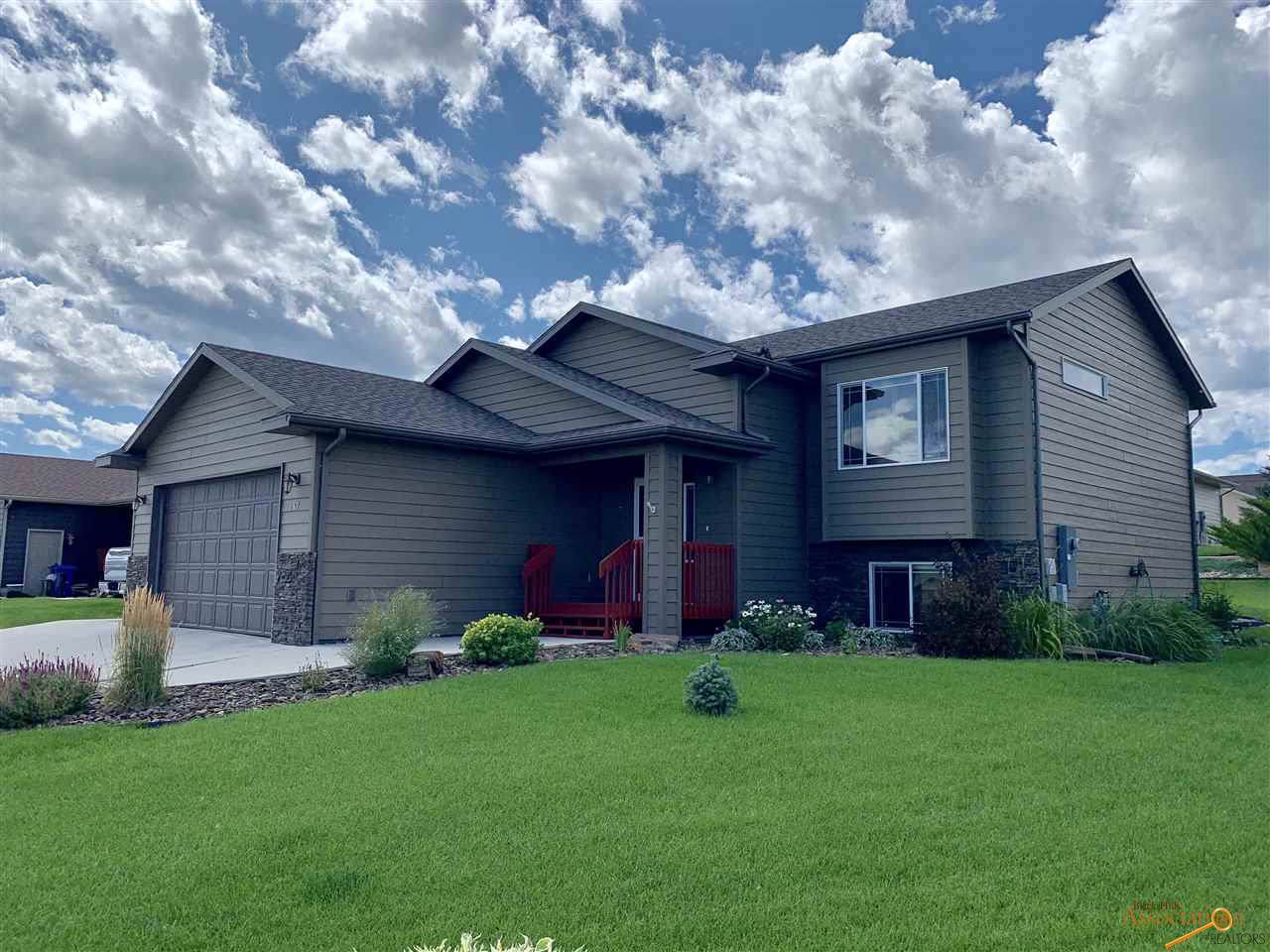 157 Savoy Circle - Photo 1