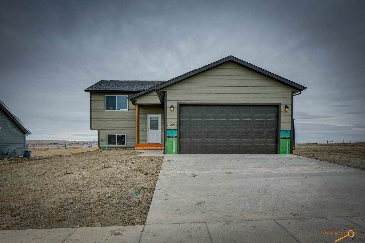 853 Bayonet Dr - Photo 1