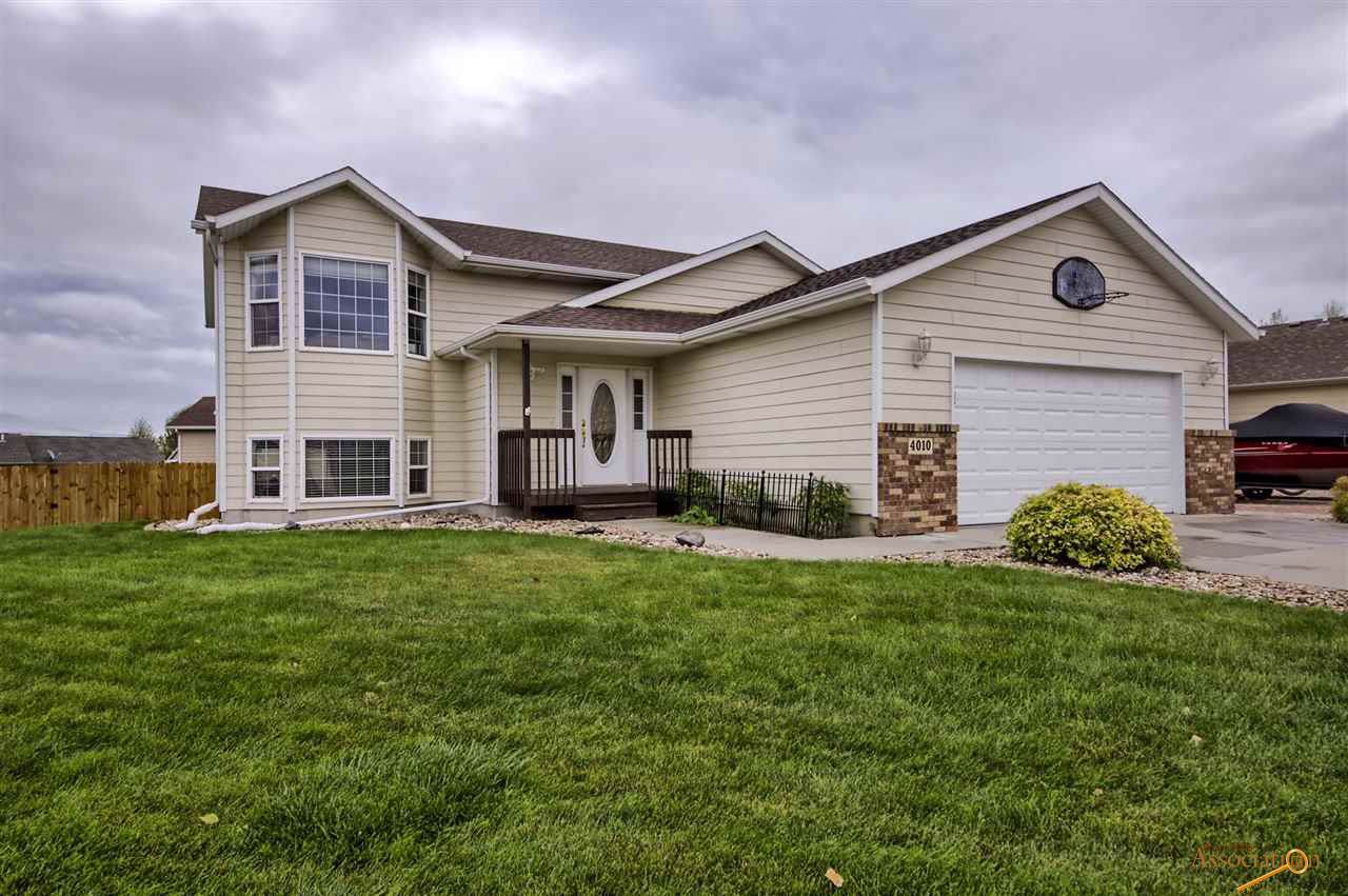 4010 Wineberry Ln - Photo 1