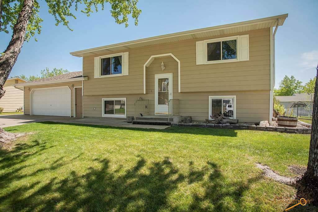 3708 Redwood - Photo 1