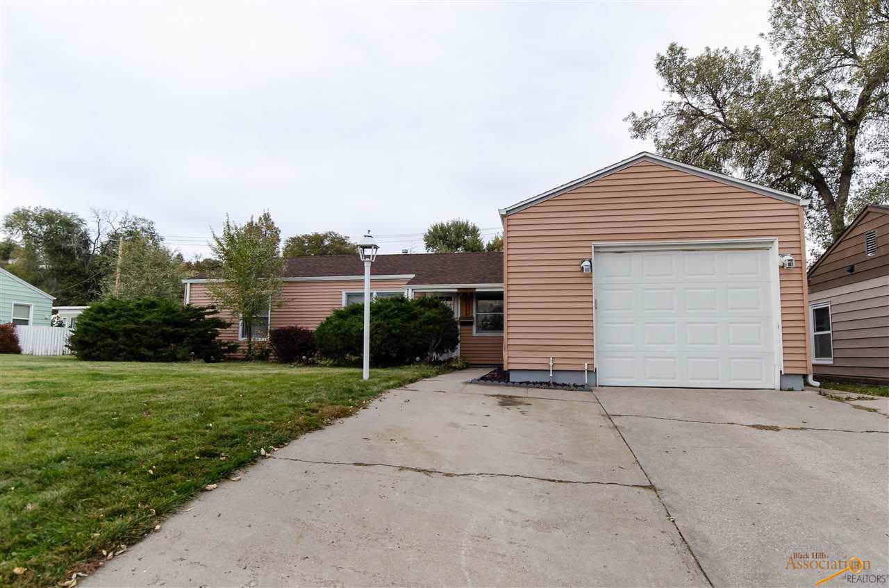 122 St Charles - Photo 1