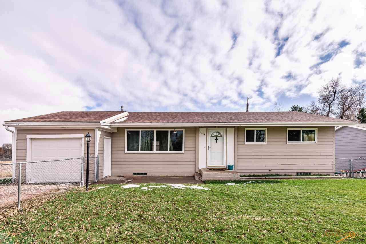 1704 3RD ST - Photo 1