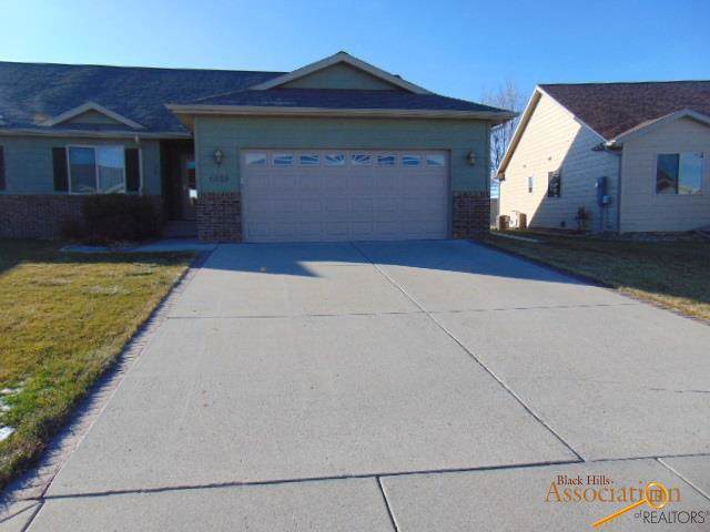 6525 Wellington Ct - Photo 1