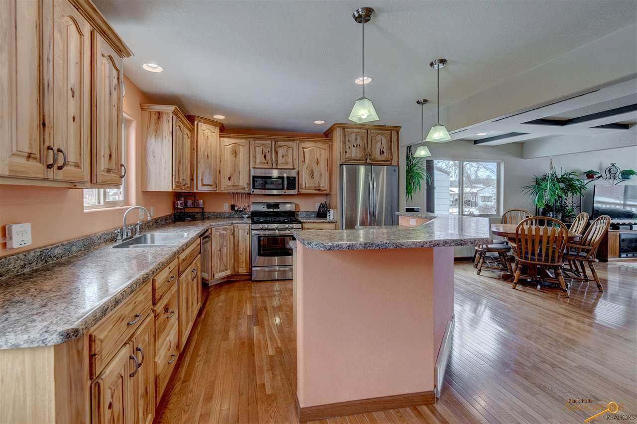 2208 7TH AVE - Photo 1