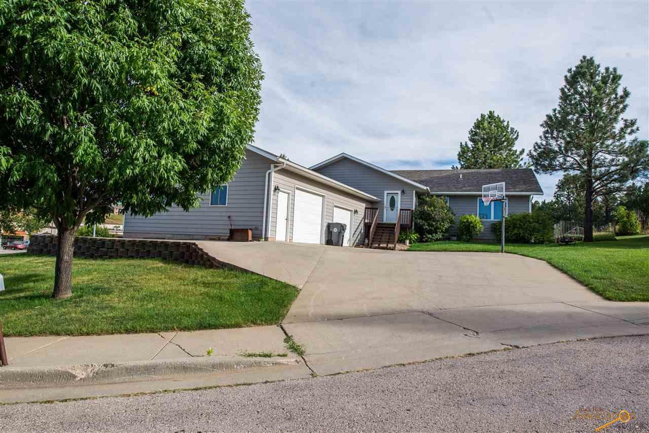 5673 Finch Ct - Photo 1
