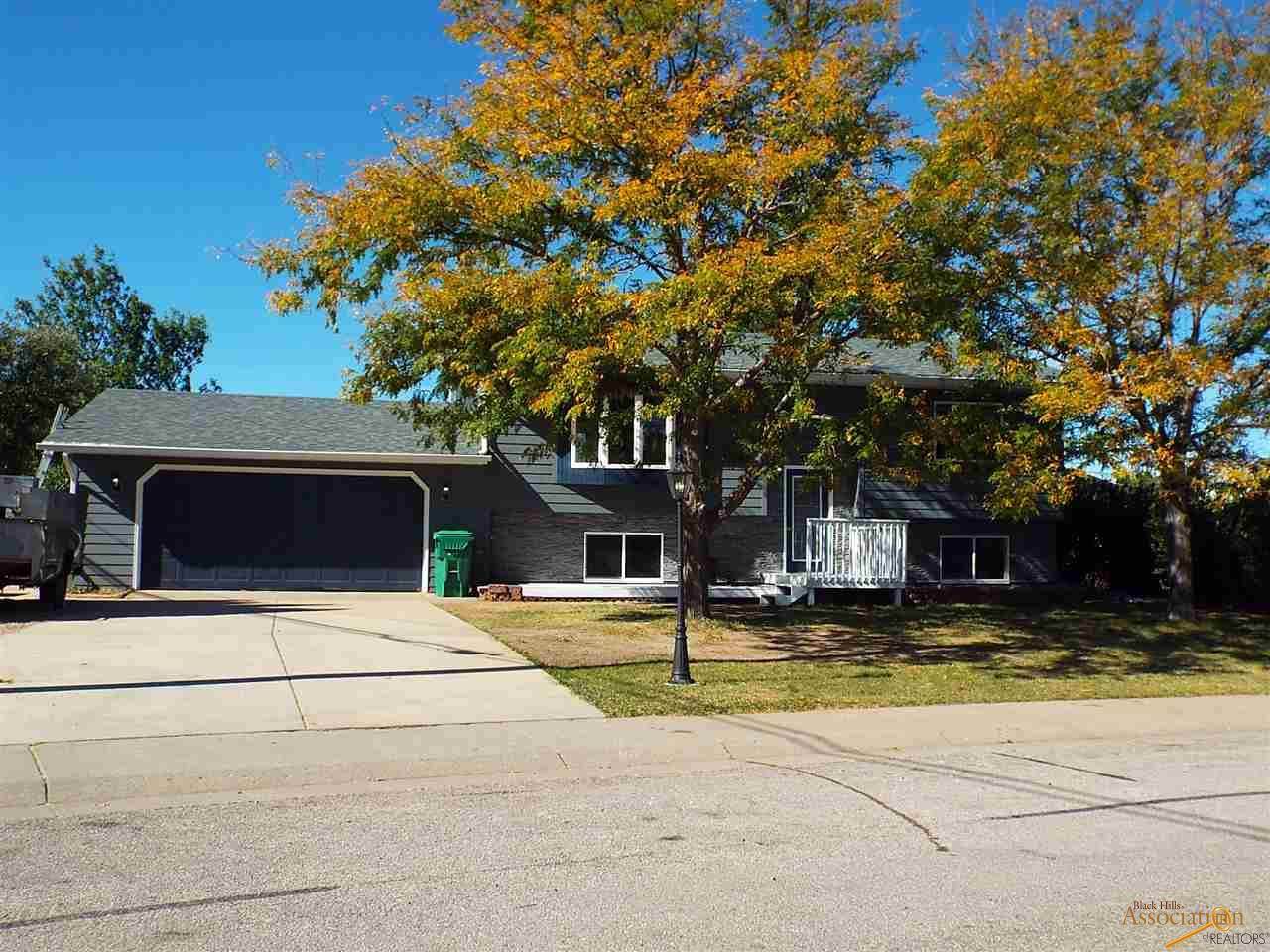 4809 Meadow Dr - Photo 1