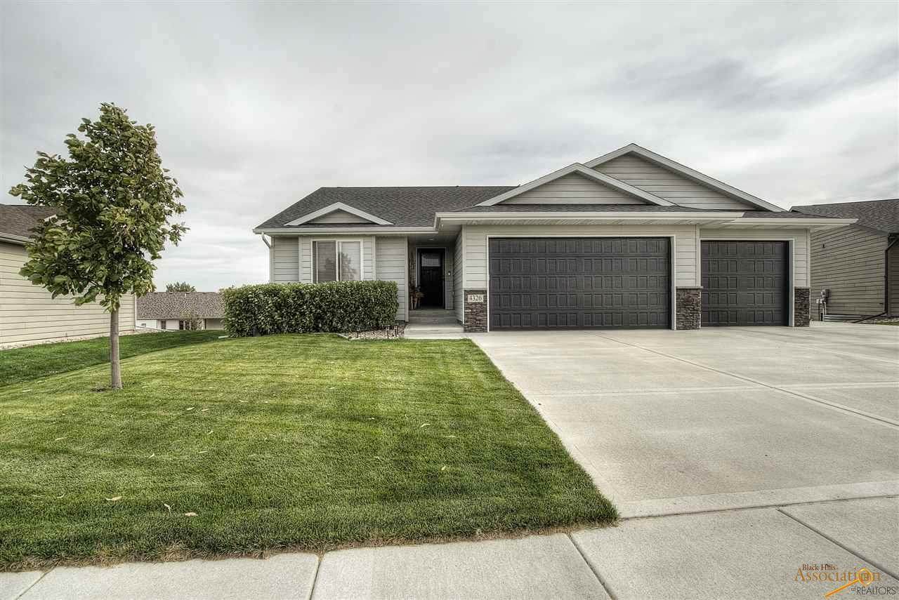 4326 Vinecliff Dr - Photo 1