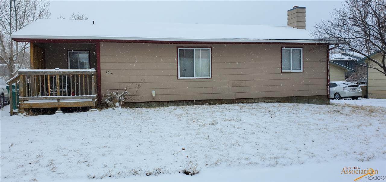 1514 Pennington - Photo 1