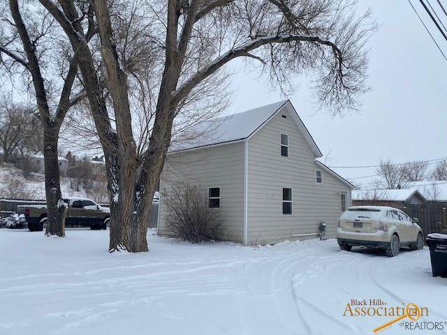 141 Adams - Photo 1