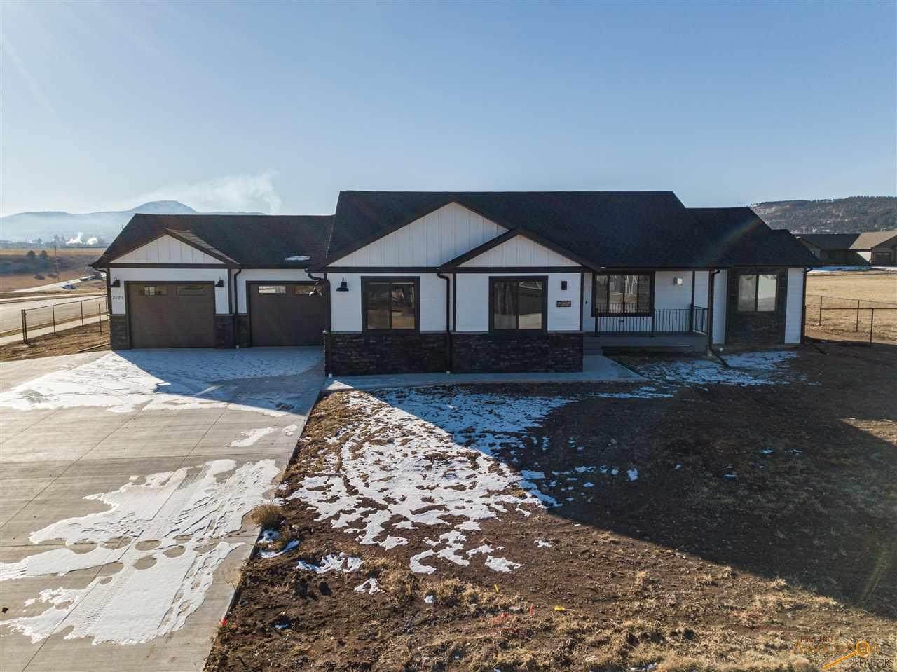 2125 Talisker Avenue - Photo 1