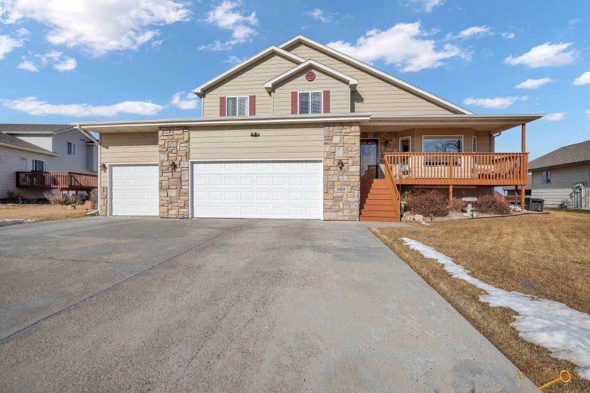 4324 Donegal Way - Photo 1