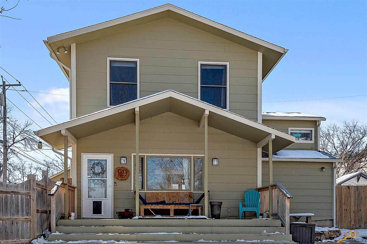 1115 Fairview - Photo 1