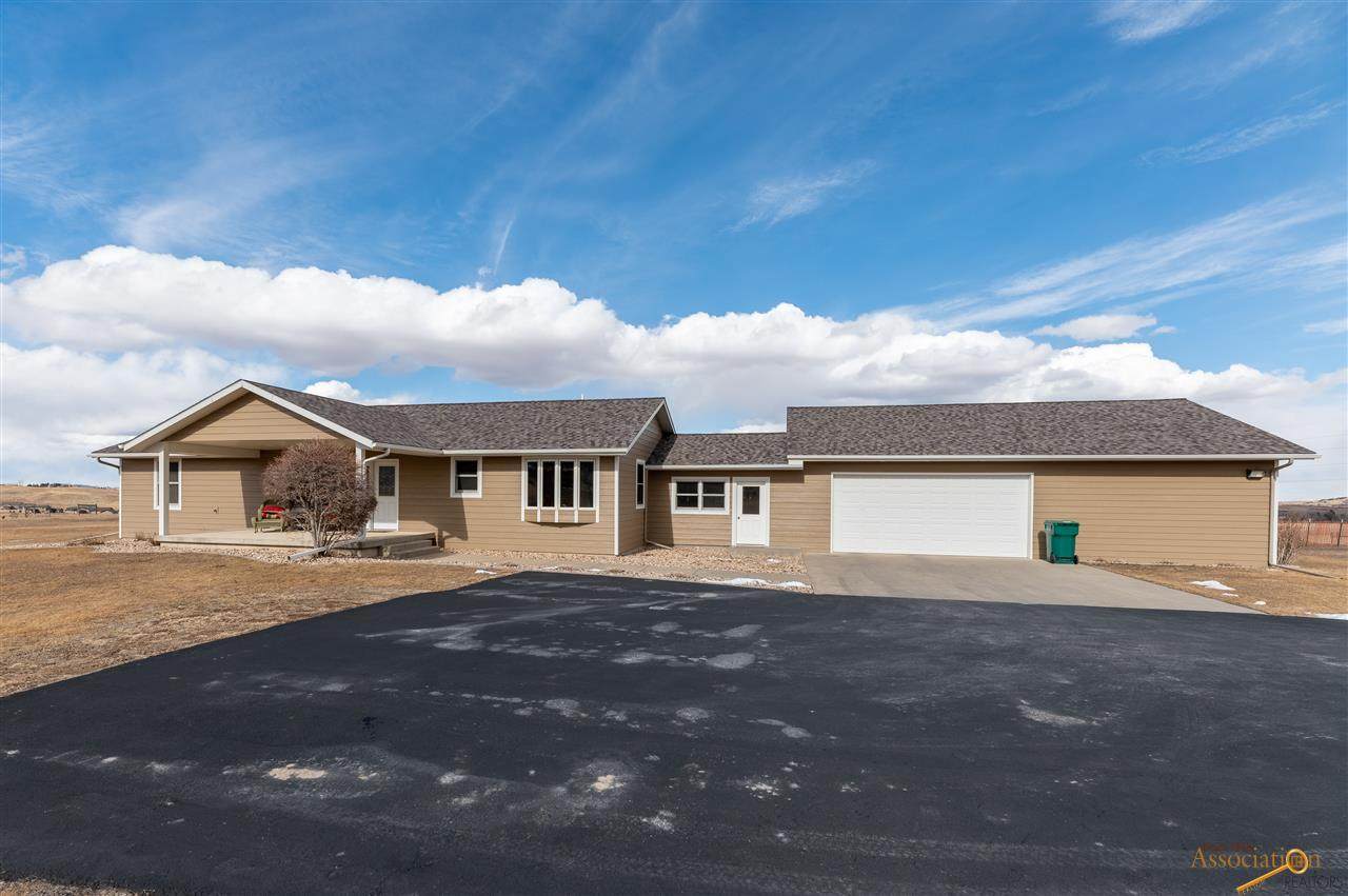 2025 Mcguigan Rd - Photo 1