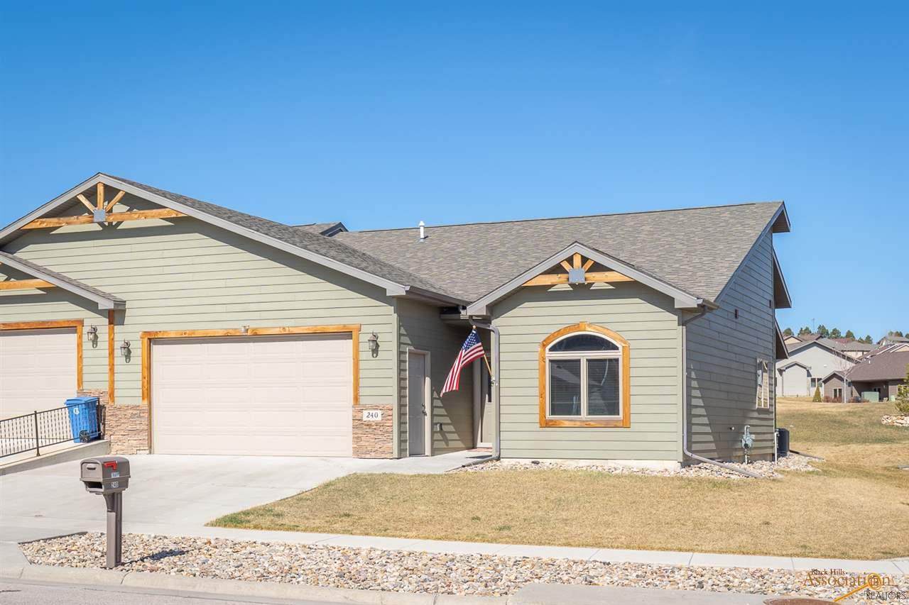 240 Enchantment Rd - Photo 1