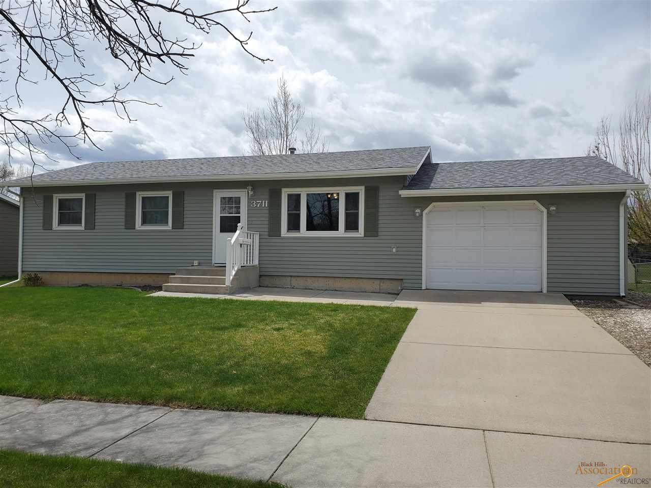 3711 Ivy Ave - Photo 1