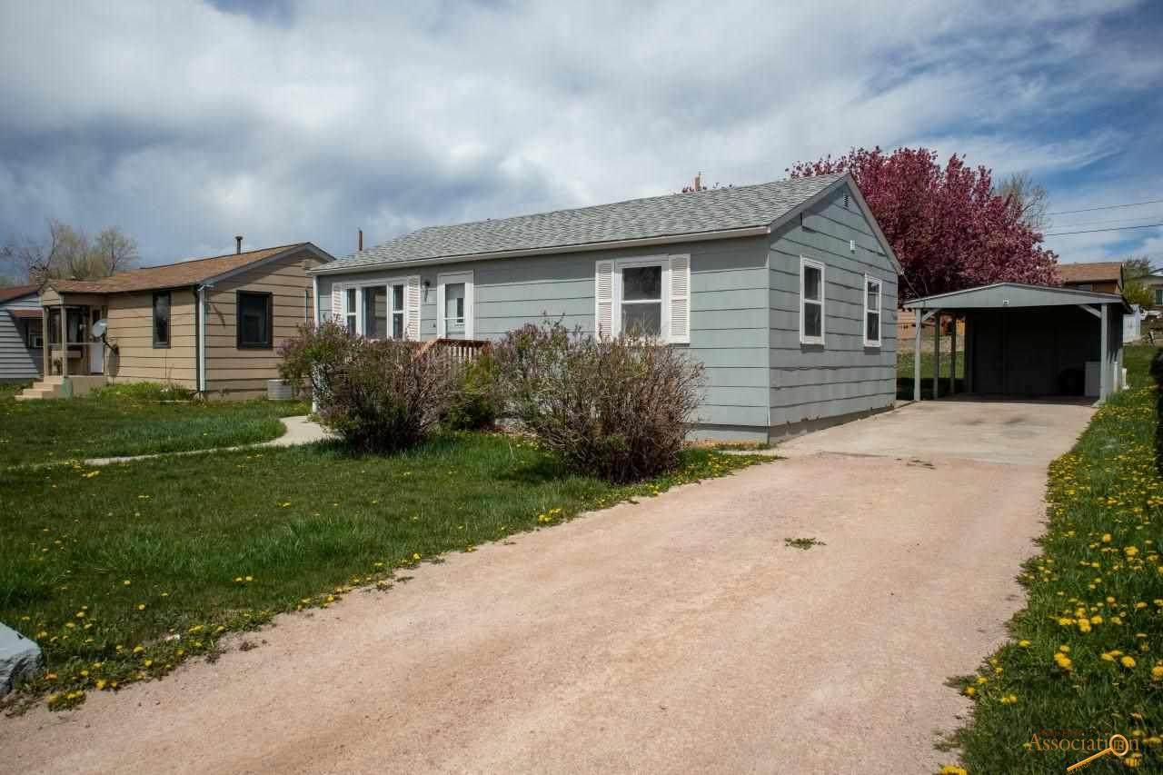 310 Jackson - Photo 1