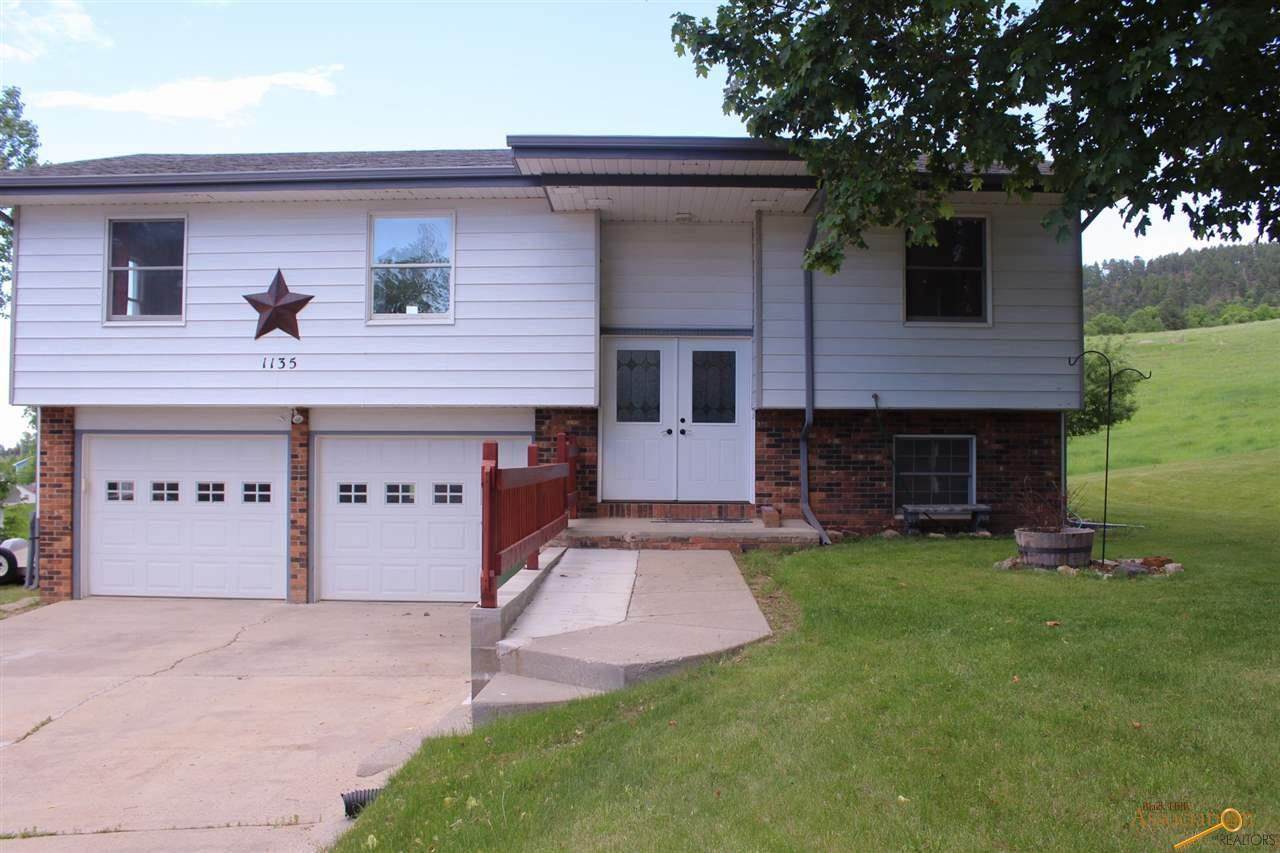 1135 Paisley Ter - Photo 1