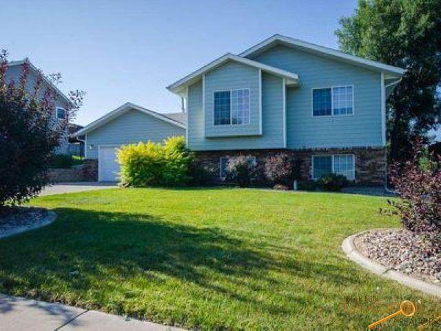 1023 Oakland - Photo 1