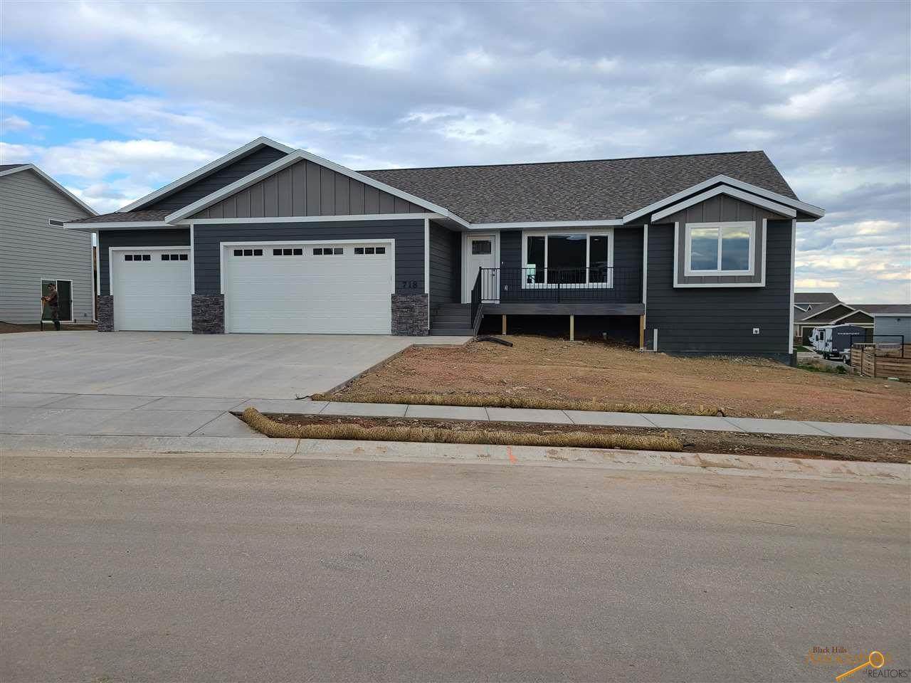 4725 Papillion Dr - Photo 1