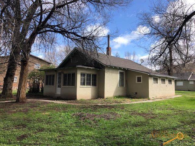 317 River St - Photo 1