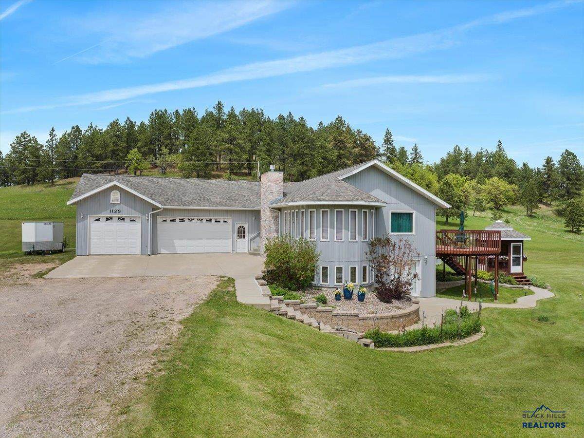 1129 Foothills Rd - Photo 1