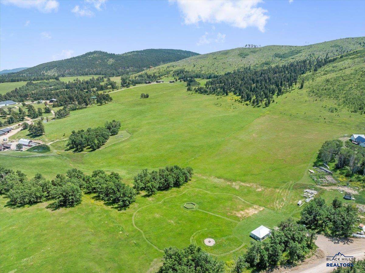 https://bt-photos.global.ssl.fastly.net/blackhills/orig_boomver_1_174986-2.jpg
