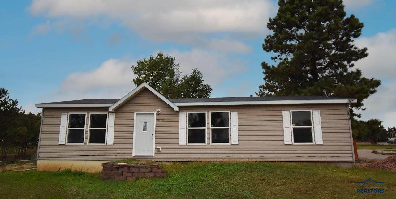 6979 Evergreen Dr - Photo 1