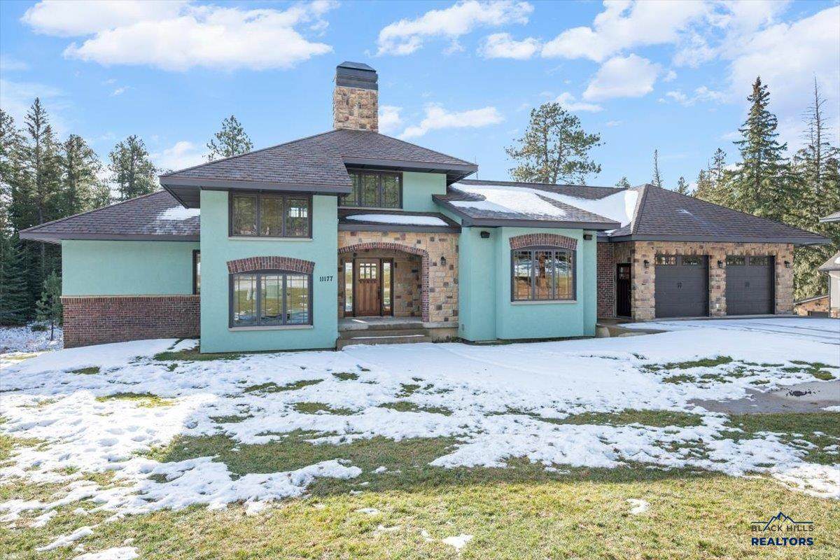 11177 Alpine Cir - Photo 1