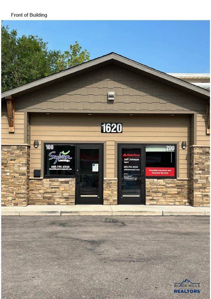 1620 Mt Rushmore Rd - Photo 1