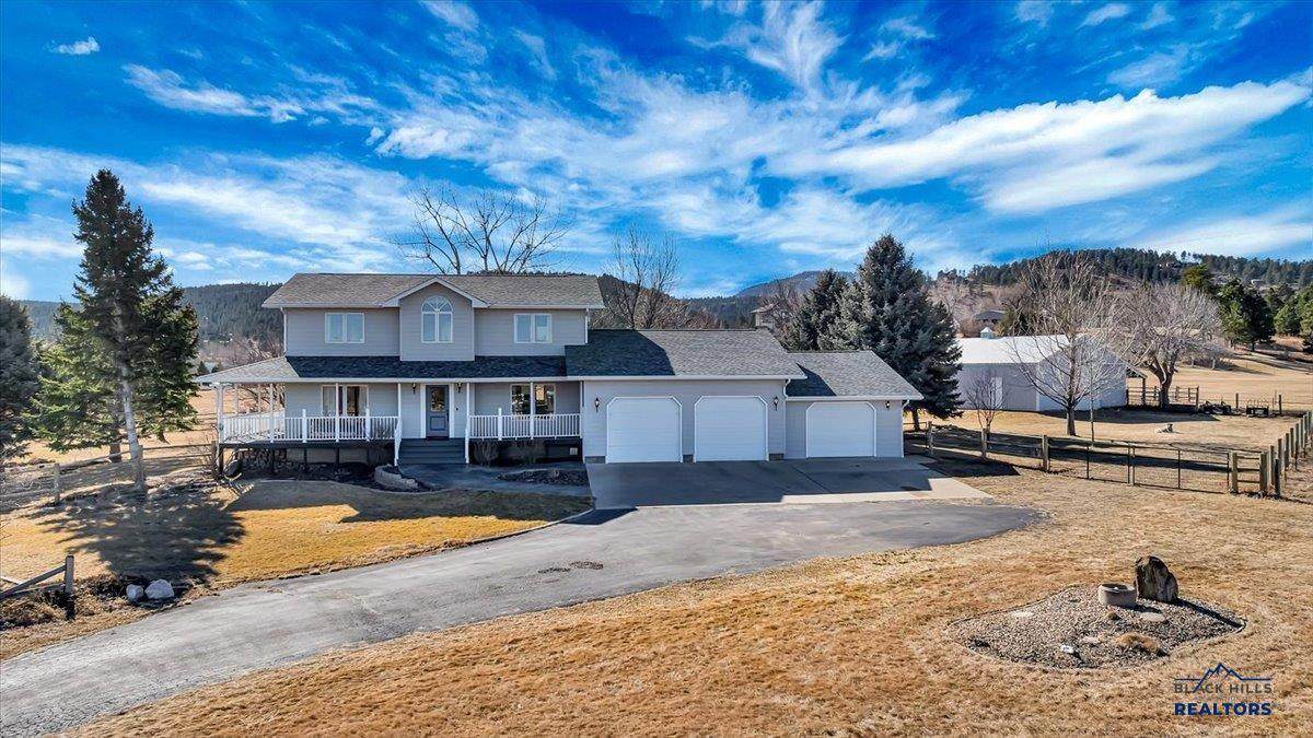 3035 Meadow Ln - Photo 1